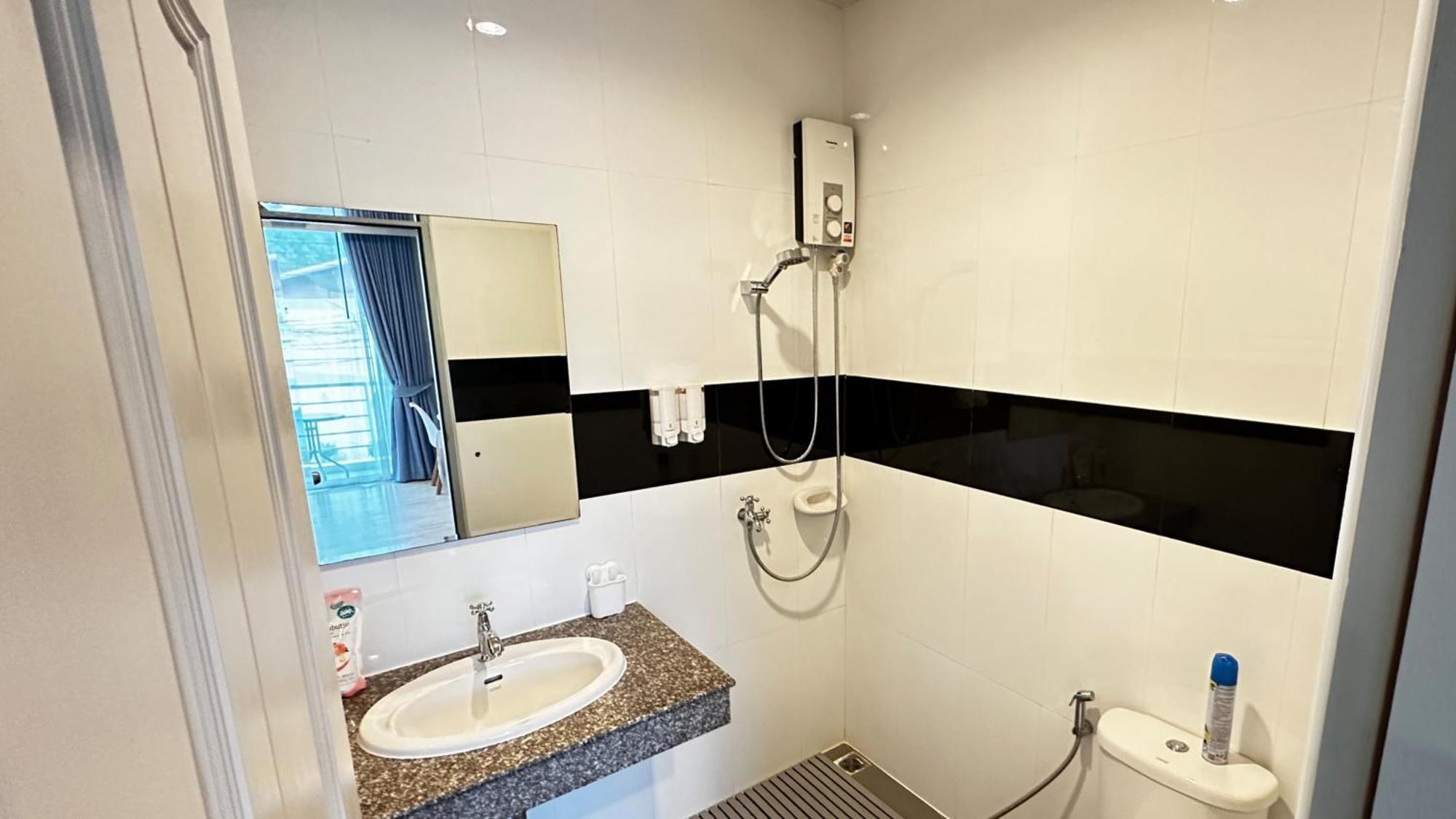 Bed and Breakfast Auriflex House Krabi town Exterior foto